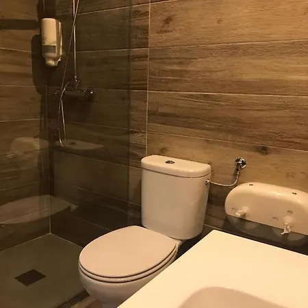 Junqueira76 Pensión *