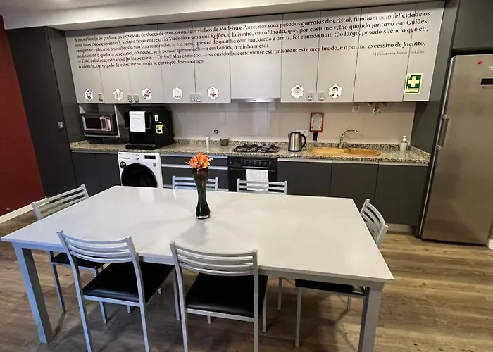 Junqueira76 Gæstehus Póvoa de Varzim